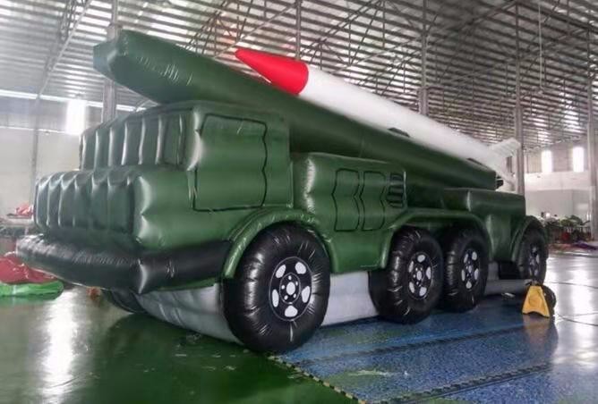 平度仿真大型导弹车